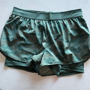 Danskin workout shorts